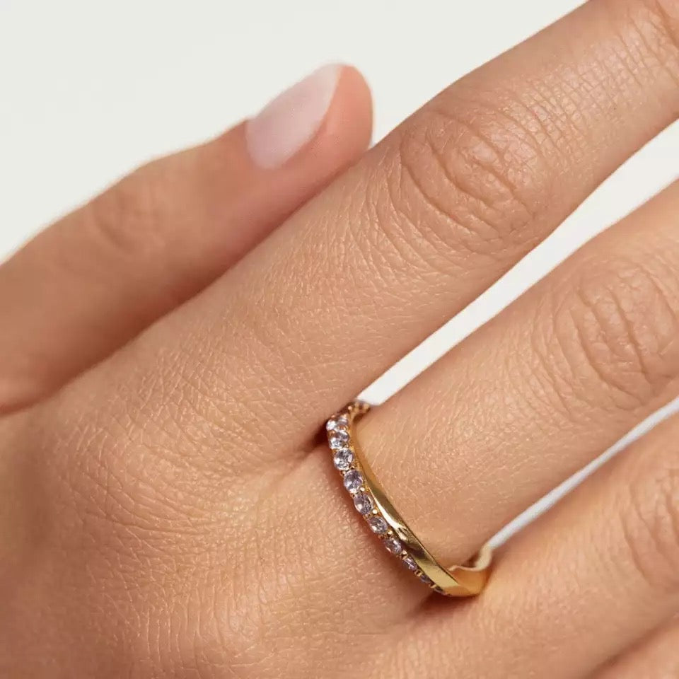 Twist CZ Ring