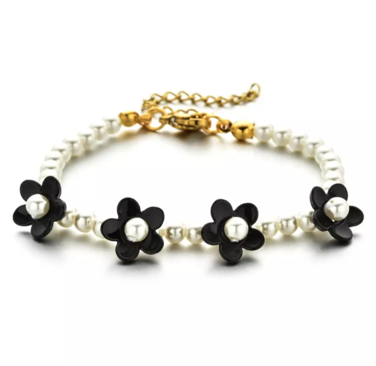 Flower Pearl Bracelet
