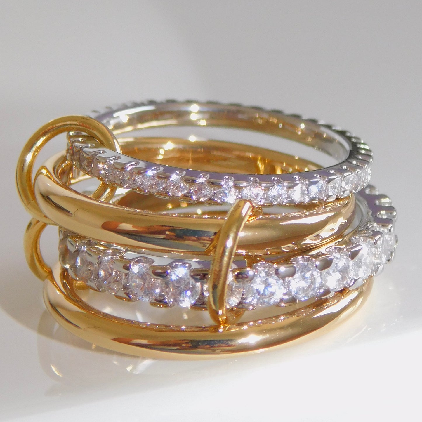 Links Ring