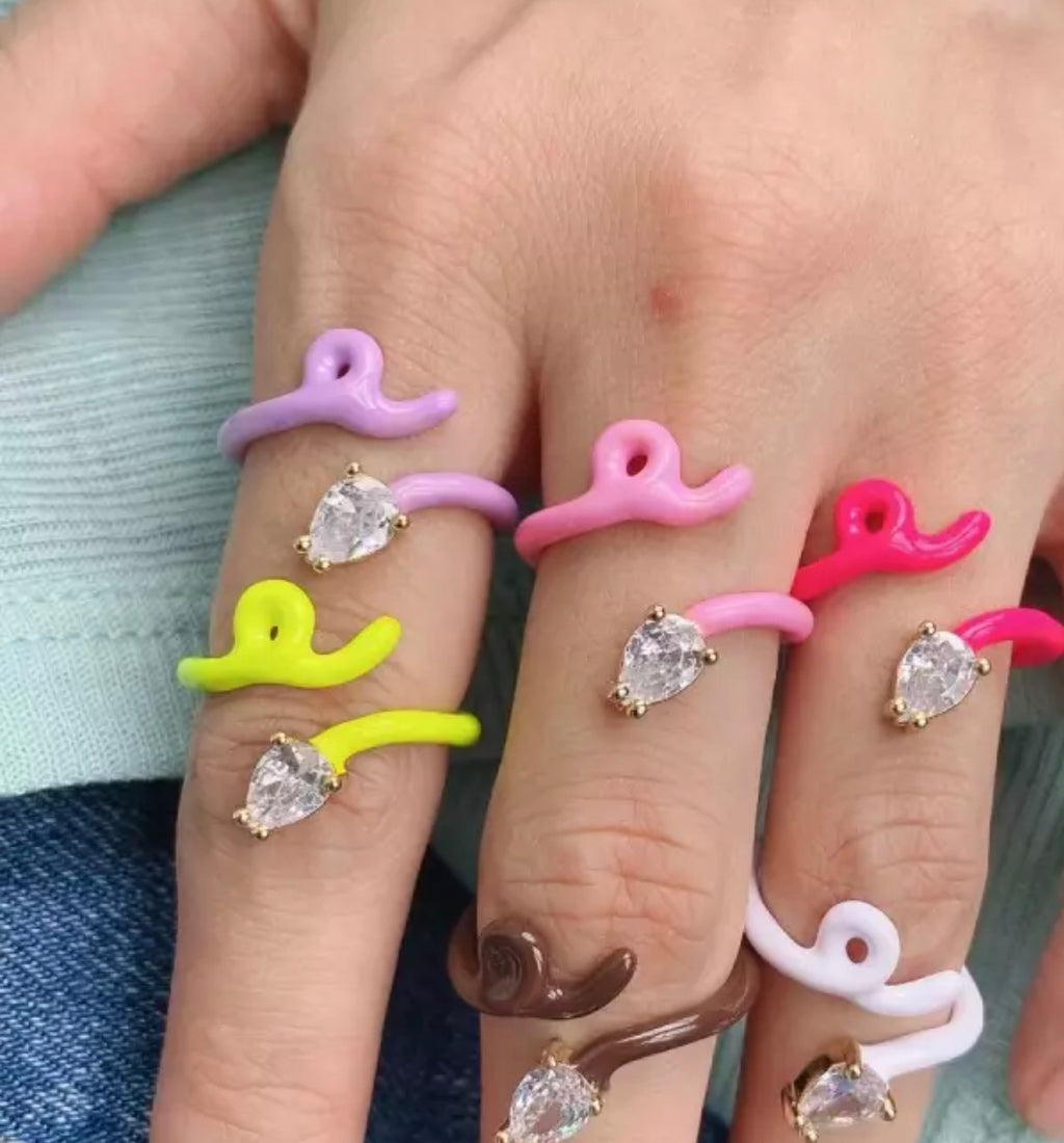 Enamel Twisty Ring